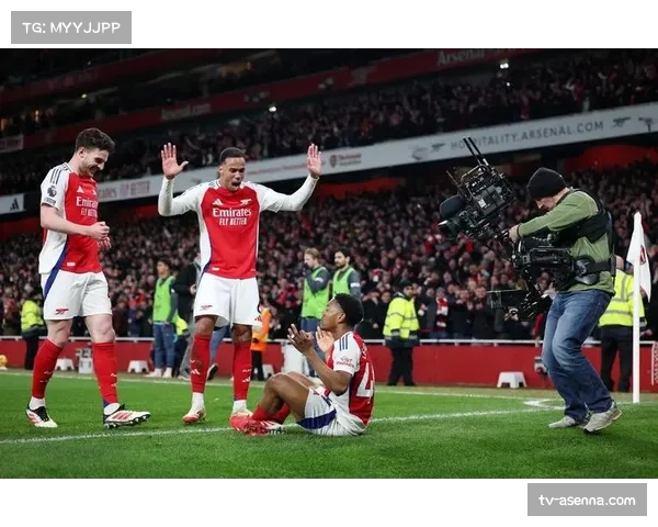 欧冠四分之一决赛次回合前瞻：疲惫的拜仁如何在主场应对阿森纳的青春风暴